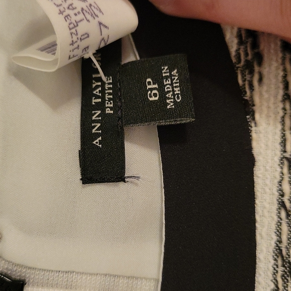 Ann Taylor Dress - Picture 3 of 7